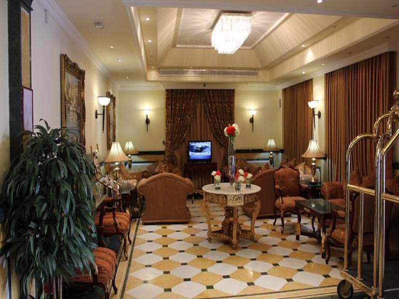 Golden Hotel 2*
