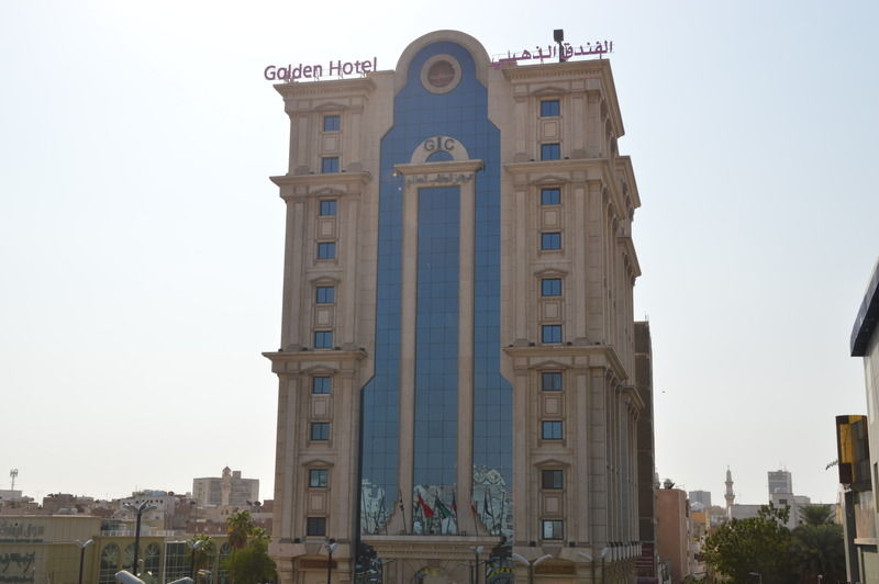Golden Hotel