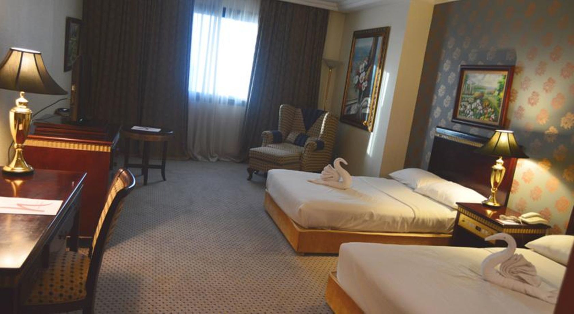 Golden Hotel